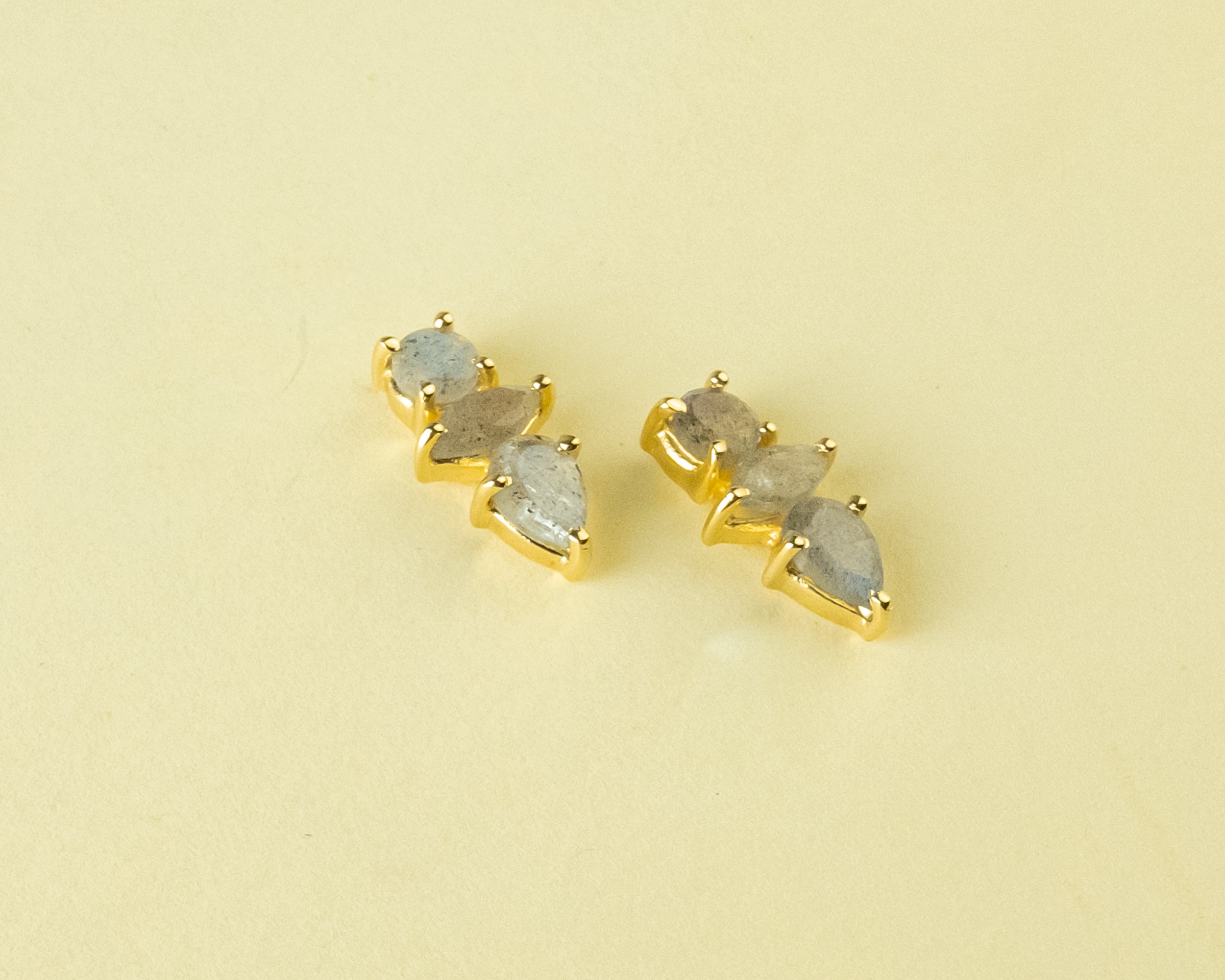 Aretes Trío