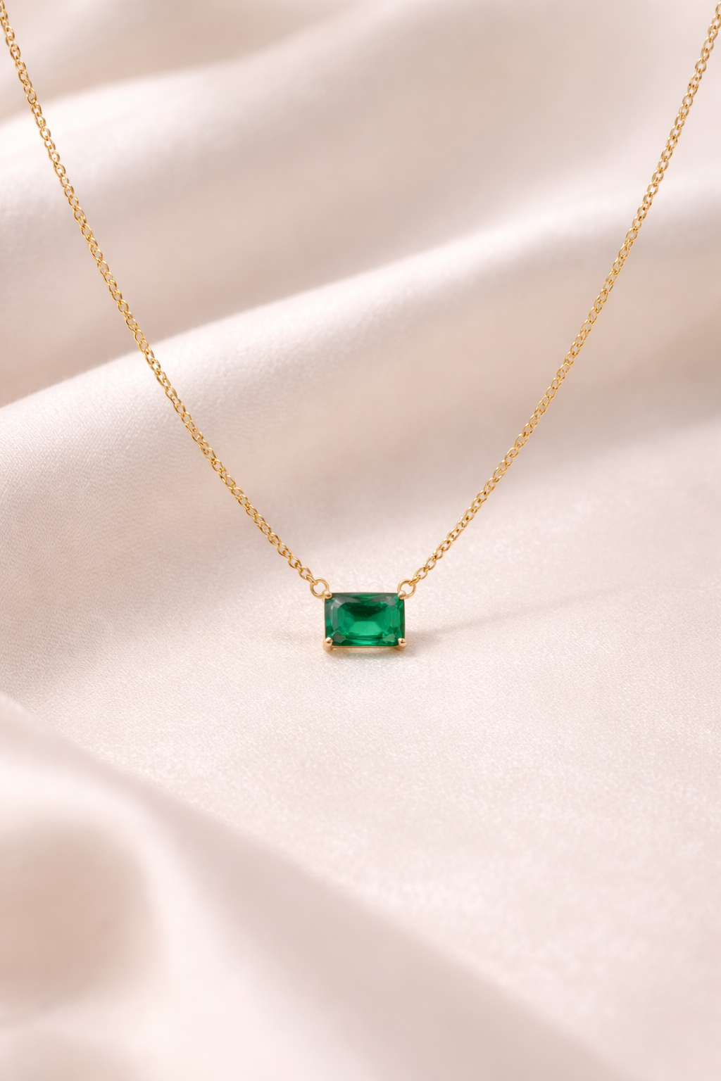Collar Esmeralda