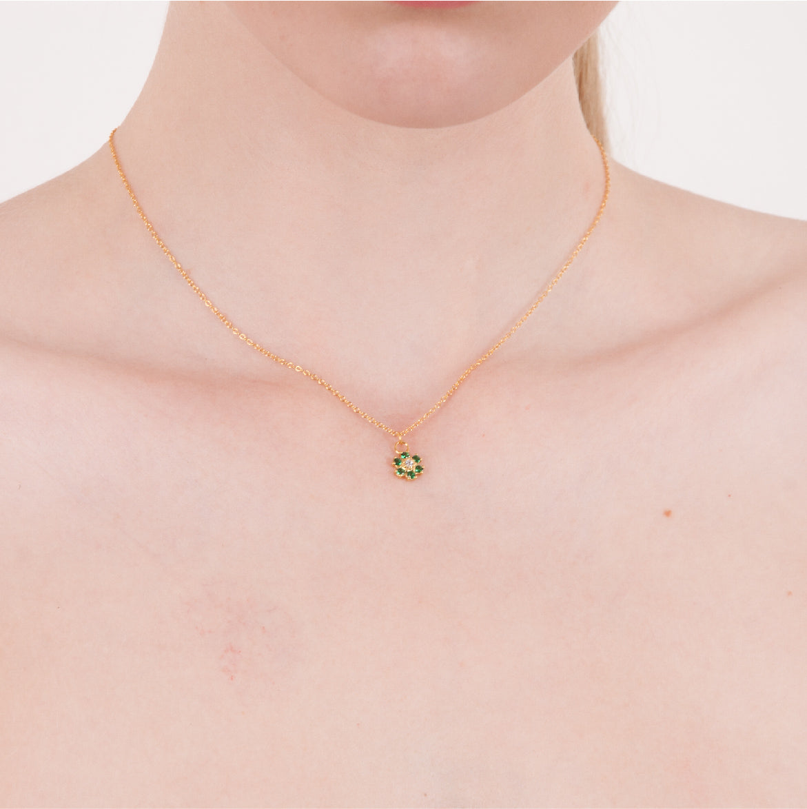 Collar Flora
