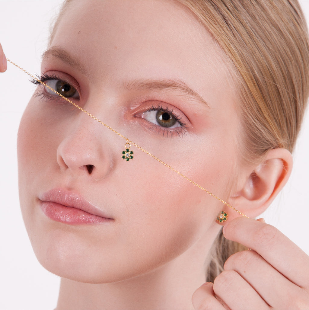 Aretes Flora